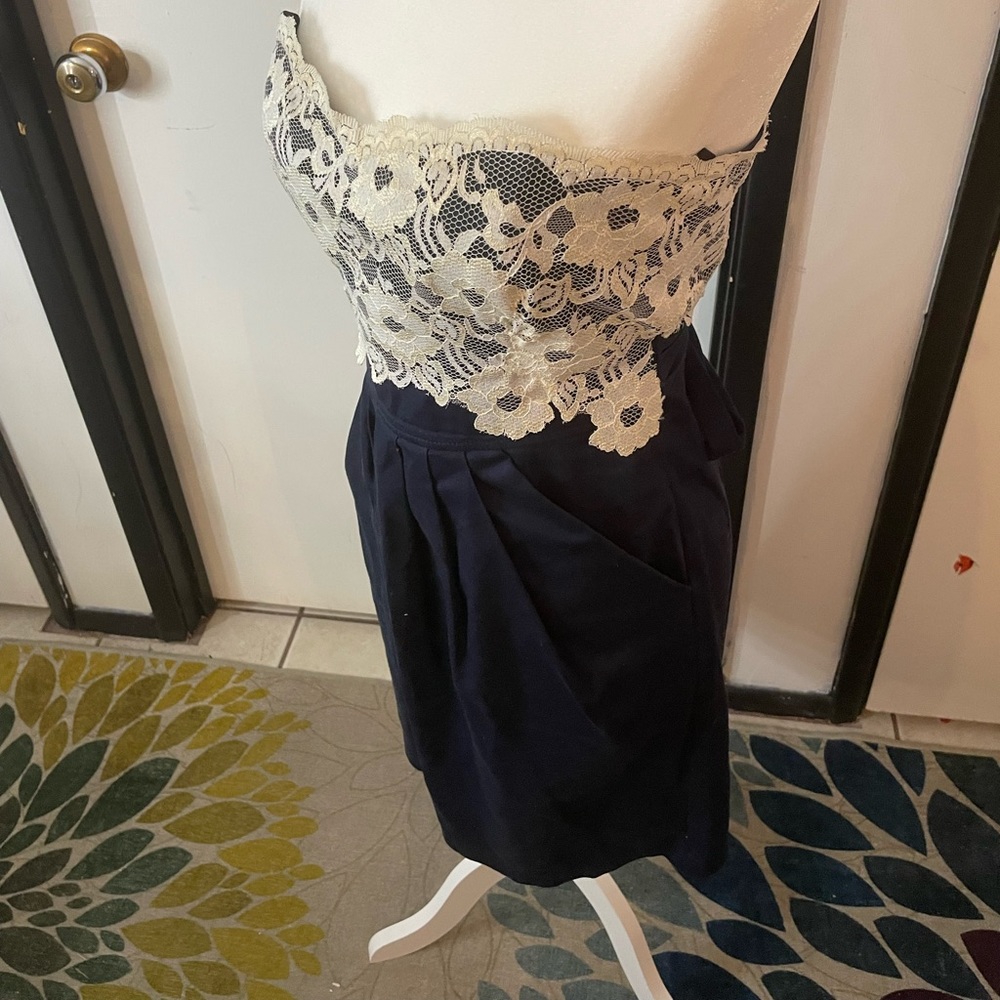 Navy Blue pencil skirt strapless dress with lace, bow, and pockets - Picture 4 of 8